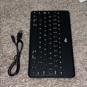 Logitech Sleek Black Wireless Keyboard